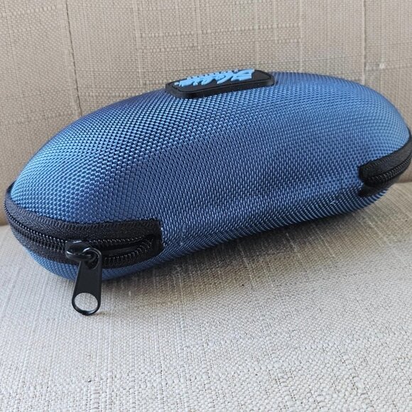 Hobie Eyeglasses Case Zip Around Semi Hard Case Blue Tone Case only - Picture 2 of 11